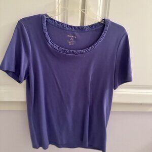 White Slang Women's Purple Scoop Neck Short Sleeve Top Size M – Casual Chic Tee